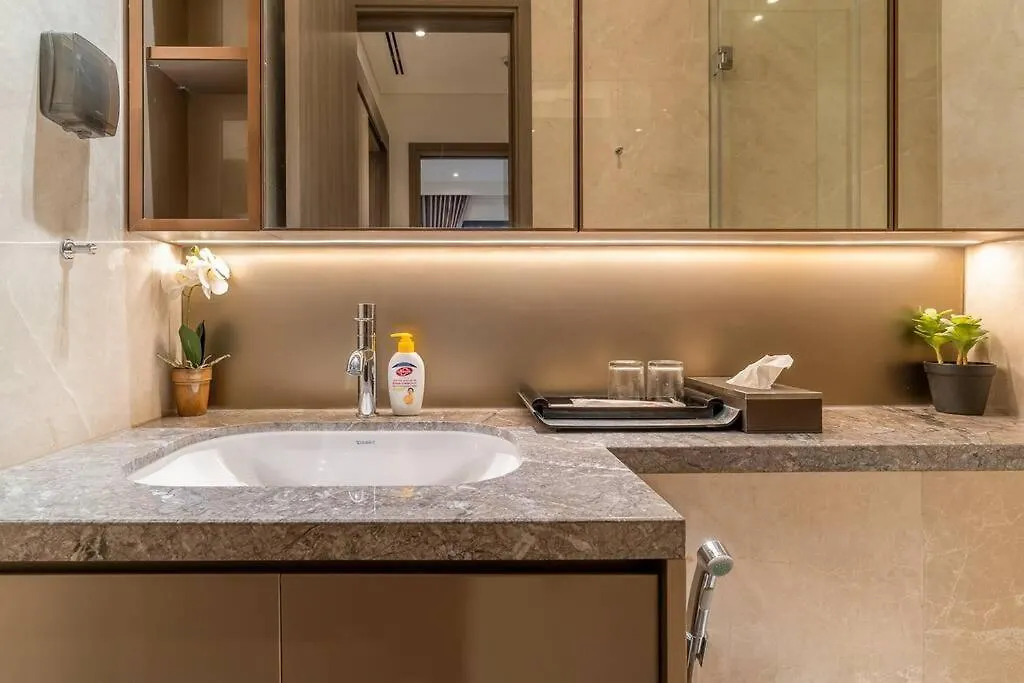The Rixx Lavish Apartment In The Central Of Dist1 With Pool, Gym, Sauna, Jacuzzi, Kidsclub Ho Chi Minh City